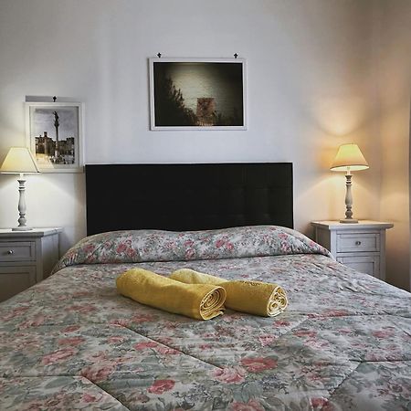 לצ'ה Villa Liberty Palazzo Gigante מראה חיצוני תמונה