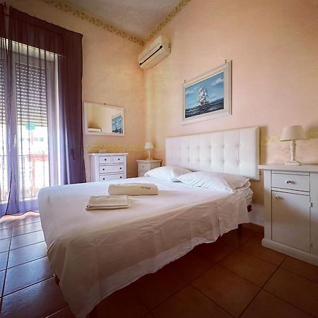 לצ'ה Villa Liberty Palazzo Gigante מראה חיצוני תמונה