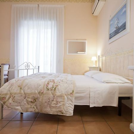 לצ'ה Villa Liberty Palazzo Gigante מראה חיצוני תמונה