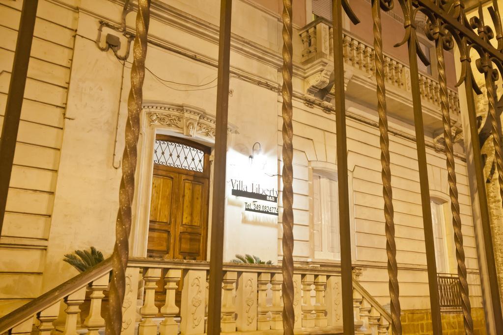 לצ'ה Villa Liberty Palazzo Gigante מראה חיצוני תמונה